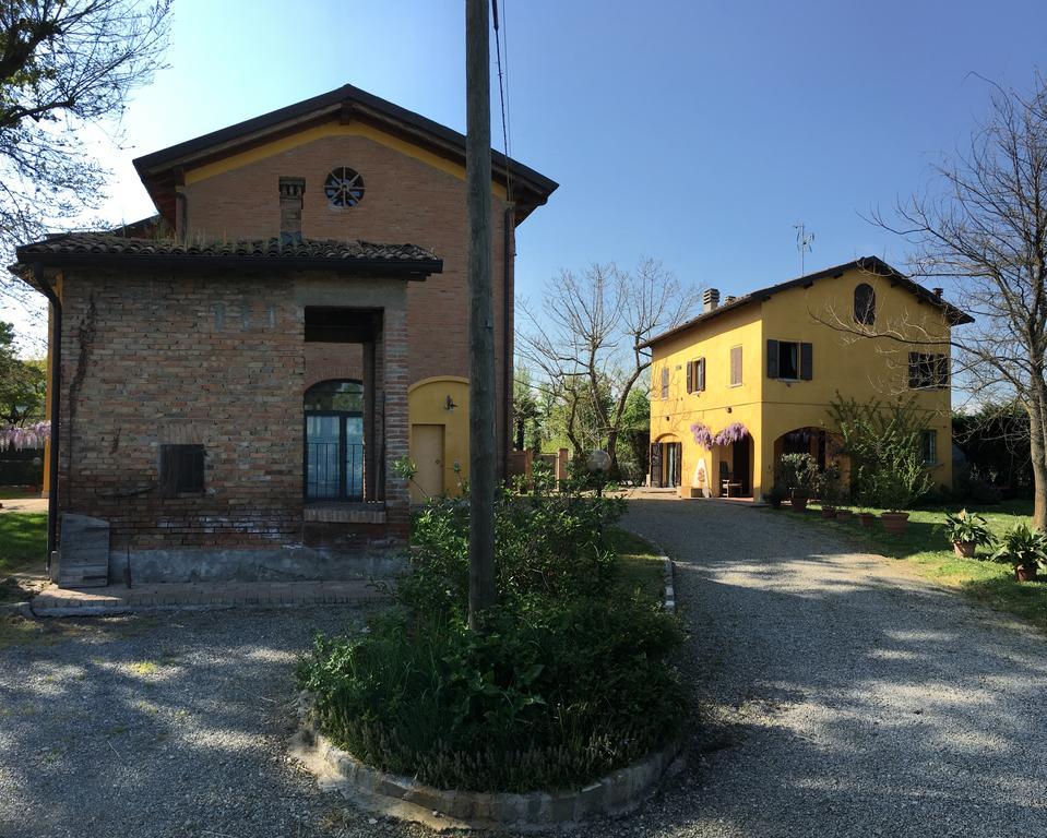 Hotel Fondo Giardinetto Modena Exterior foto